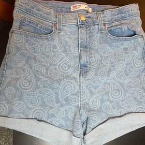 Levi’s Signature Girl’s Blue Paisley Shorts: Girl’s Size 18
